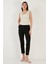 Slim Fit Kalın Askılı Dantelli Kare Yaka Bürümcük Atlet Bayan Atlet 5864979 4