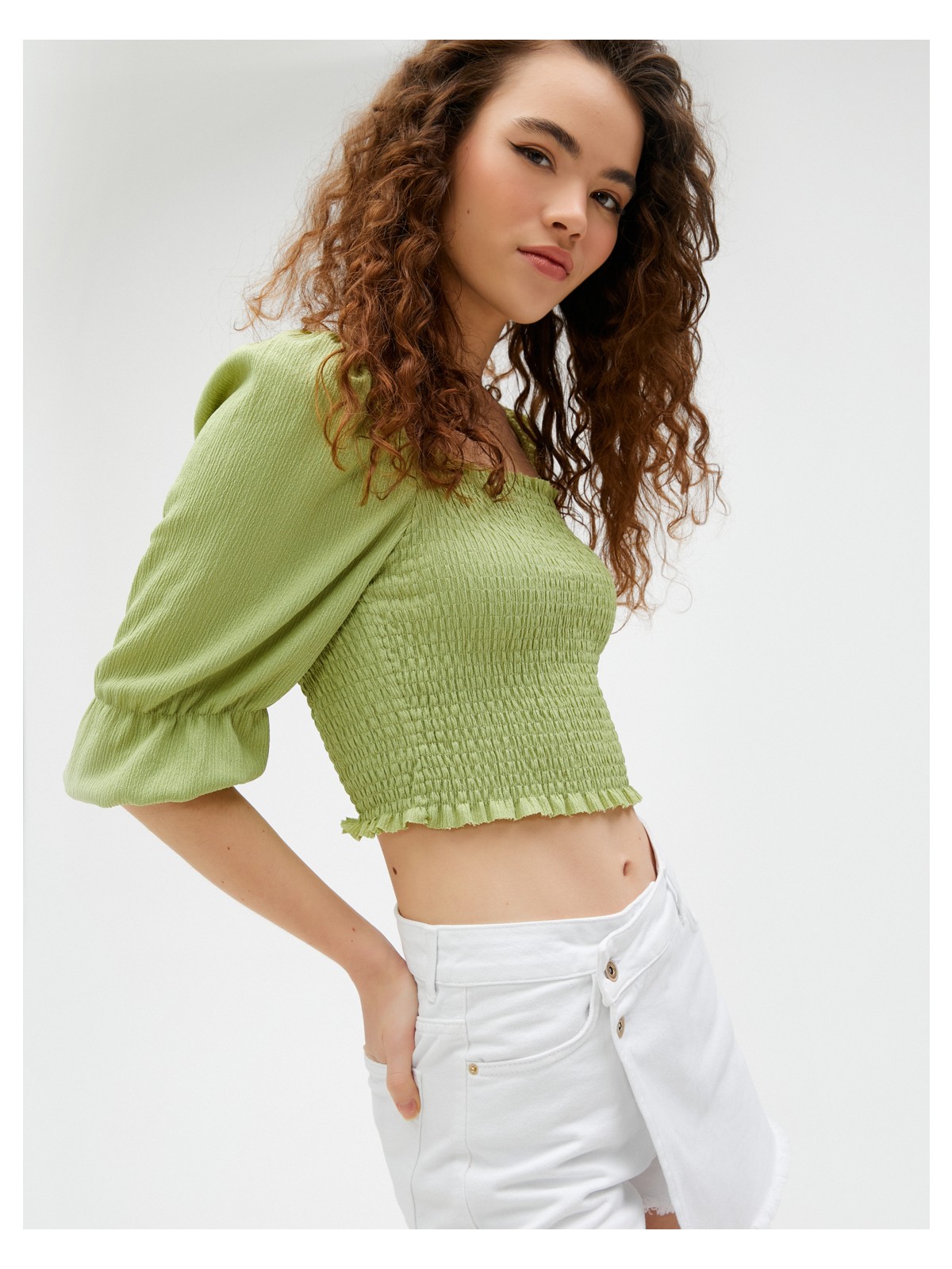 Koton Crop Tişört Gipeli Balon Kollu Kare Yaka