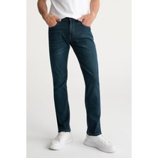 DeFacto Büyük Beden Sergio Regular Fit Normal Bel Boru Paça Jean Pantolon R9026AZ22SP