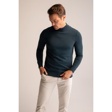 DeFacto Slim Fit Yarım Balıkçı Yaka Triko Kazak R1127AZ22WN