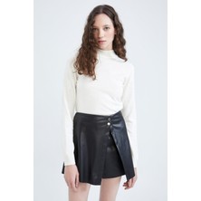 DeFacto Kazak Slim Fit Yarım Balıkçı Yaka R1693AZ22AU
