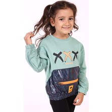 Toontoy Kids Kız Çocuk Cep Detaylı Baskılı Sweatshirt