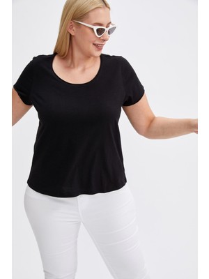 DeFacto Basic Bisiklet Yaka Relax Fit Tişört K1508AZ20SP