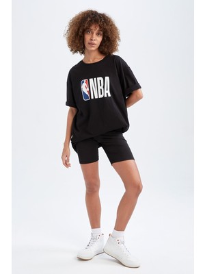 DeFactoFit NBA Boxy Fit Kısa Kollu Sporcu Tişört Z9313AZ23SP