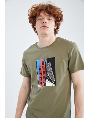 DeFacto Slim Fit Bisiklet Yaka Baskılı Kısa Kollu Pamuklu Penye Tişört X3903AZ22SM