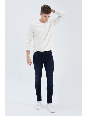 DeFacto Carlo Skinny Fit Ekstra Dar Kalıp Normal Bel Ekstra Dar Paça Jean Pantolon Z4588AZ23SP