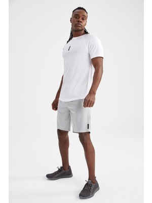 DeFactoFit Slim Fit Sporcu Şort V3030AZ22SP