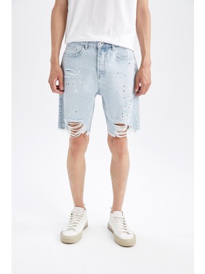 DeFacto Slim Fit Dar Kalıp Normal Bel Dar Paça Yırtık Detaylı Jean Bermuda Şort Y9306AZ22HS