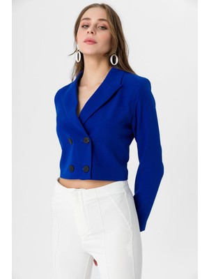 Şimal Kadın Kısa Düğme Kapamalı Blazer Ceket