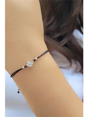 Pier Gümüş Ipli Yonca Gümüş Bileklik