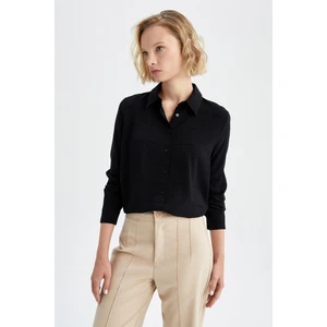 Regular Fit Dokulu Uzun Kollu Gömlek M9480AZ22AU