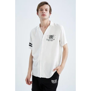 Regular Fit Apaş Yaka Viskon Kısa Kollu Gömlek Y5781AZ22HS