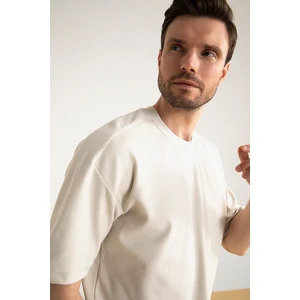 Oversize Fit Bisiklet Yaka Basic Kısa Kollu Tişört V3861AZ22SP