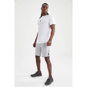 DeFactoFit Slim Fit Sporcu Şort V3030AZ22SP