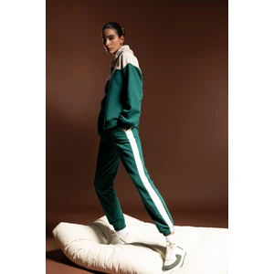 Renk Bloklu Cepli İçi Yumuşak Tüylü Eşofman Altı Y8165AZ22AU