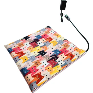 Kedi Köpek Isıtıcı Ped 45X45CM 4cm Kalınlık Desenli Kumaş Yıkanabilir 12V ile Çalışır