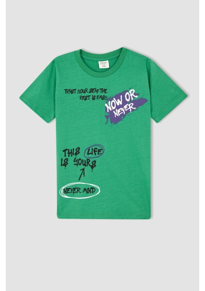 Erkek Çocuk Regular Fit Slogan Baskılı Bisiklet Yaka Kısa Kollu Pamuklu Tişört X4088A622SP indirimleri