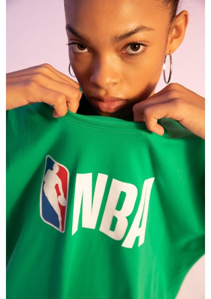 Fit NBA Oversize Fit Bisiklet Yaka Kısa Kollu Örme Tişört X2993AZ22SM