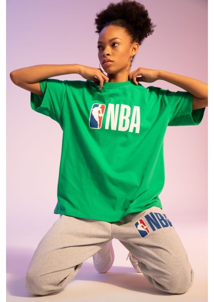 Fit NBA Oversize Fit Bisiklet Yaka Kısa Kollu Örme Tişört X2993AZ22SM