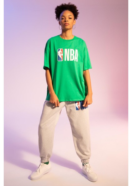 Fit NBA Oversize Fit Bisiklet Yaka Kısa Kollu Örme Tişört X2993AZ22SM