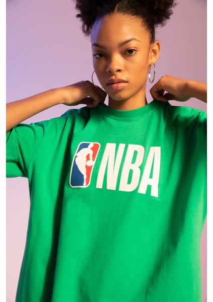 Fit NBA Oversize Fit Bisiklet Yaka Kısa Kollu Örme Tişört X2993AZ22SM