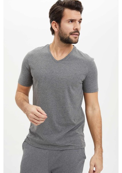 Slim Fit V Yaka Basic Tişört M7669AZ20SP