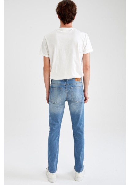 Carlo Skinny Fit Normal Bel Dar Paça Yırtık Detaylı Jean Pantolon U9052AZ21AU