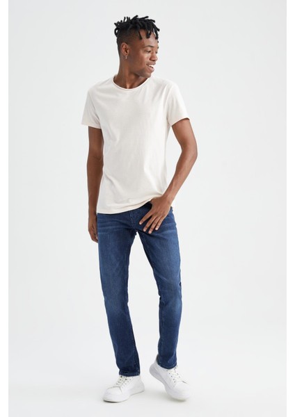 Slim Fit Bisiklet Yaka Basic Kısa Kollu Pamuklu Tişört M4790AZ22SP fiyatları