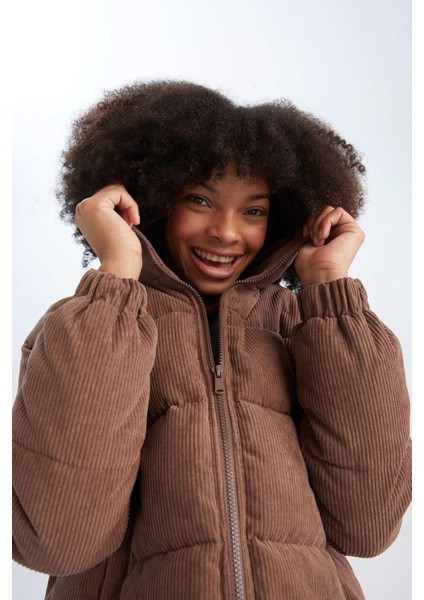 Relax Fit Fitilli Kadife Puffer Şişme Mont X2064AZ22WN fırsatları