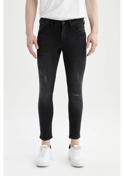 Super Skinny Fit Normal Bel Dar Paça Yırtık Detaylı Jean Pantolon V2673AZ21AU