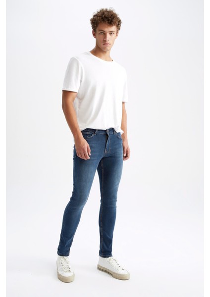 Super Skinny Ekstra Dar Kalıp Normal Bel Ekstra Dar Paça Jean Pantolon Y1454AZ22AU modelleri