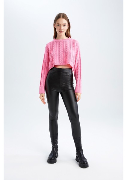 Coool Relax Fit Örgü Desenli Kayık Yaka Crop Triko Kazak T4518AZ22AU fiyatları