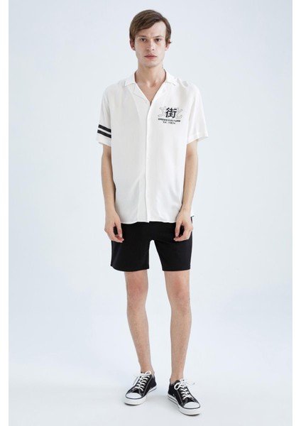 Regular Fit Apaş Yaka Viskon Kısa Kollu Gömlek Y5781AZ22HS fiyatları