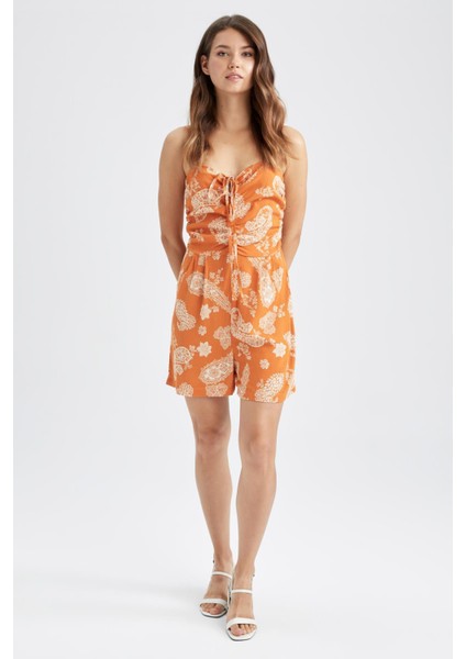 Straight Fit Kare Yaka Etnik Desenli Krinkıl Kumaş Askılı Mini Tulum Y0984AZ22SM fiyatları