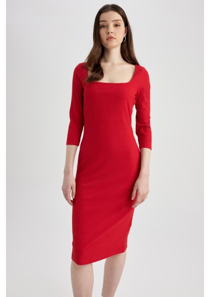 Bodycon Kare Yaka Uzun Kollu Fitilli Kaşkorse Kırmızı Midi Elbise Z5267AZ23SP modelleri