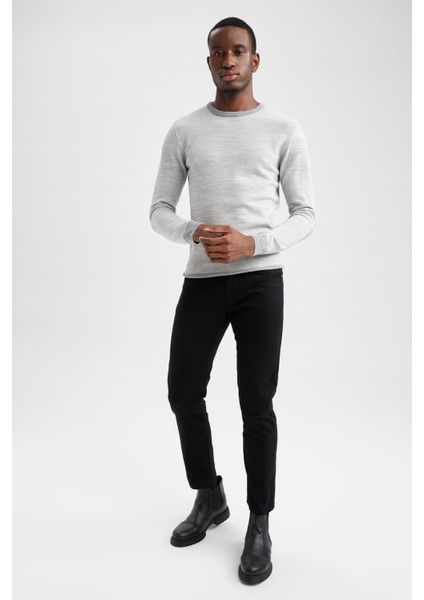 Slim Fit Bisiklet Yaka Yamalı Kol Detaylı Triko Kazak R1110AZ22WN