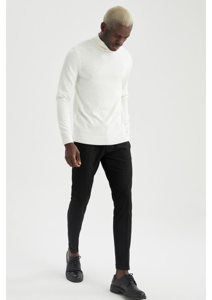 Slim Fit Yarım Balıkçı Yaka Triko Kazak R1127AZ22WN