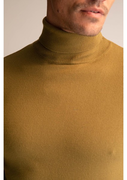 Slim Fit Balıkçı Yaka Triko Kazak R1124AZ22WN fırsatları