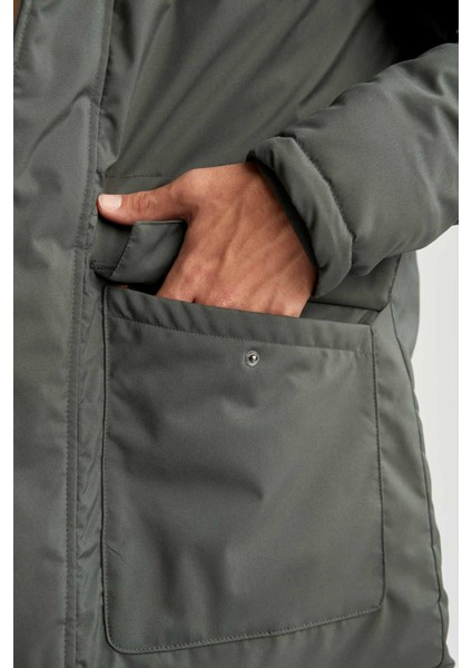 Rüzgar Geçirmez Su Geçirmez Kapüşonlu Suni Kürklü Mont X3983AZ22WN indirimleri