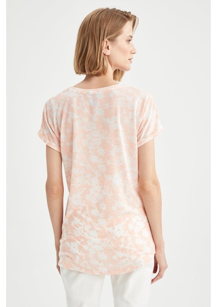 Traditional Çiçekli Relax Fit Yarasa Kollu Tişört W3258AZ21HS fırsatları