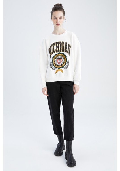 Oversize Fit Bisiklet Yaka Sweatshirt Y6942AZ22AU indirimleri