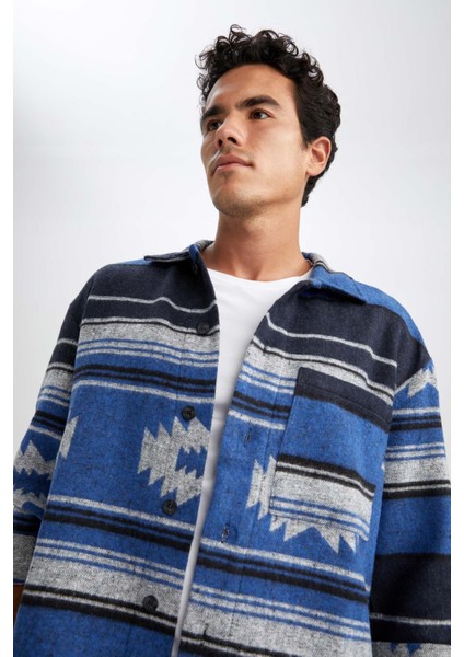 Oversize Fit Etnik Desenli Oduncu Uzun Kollu Gömlek Y2043AZ22AU fırsatları