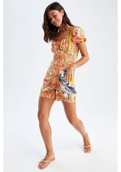 Çiçekli Kalp Yaka Relax Fit Sürdürülebilir Mini TULUM U6852AZ22SM indirimleri