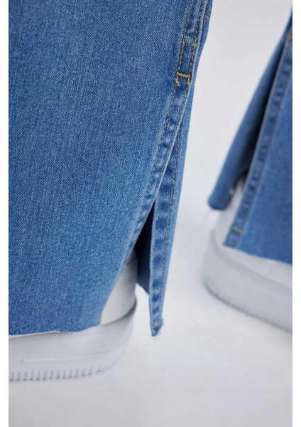 Slim Flare Fit İspanyol Paça Yüksek Bel Yırtmaçlı Jean Pantolon A2224AX23SP