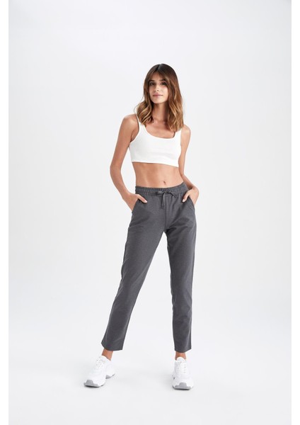 Büyük Beden Regular Fit Cepli Geri Dönüşümlü Beli Bağcıklı Eşofman Alt L5488AZ22AU