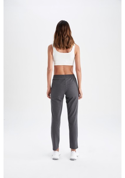 Büyük Beden Regular Fit Cepli Geri Dönüşümlü Beli Bağcıklı Eşofman Alt L5488AZ22AU