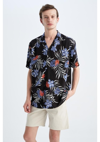 Regular Fit Baskılı Viskon Kısa Kollu Hawaii Gömlek X5128AZ22HS modelleri