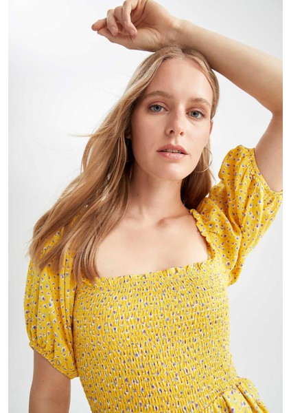 Kare Yaka Çiçekli Kısa Kollu Tulum Y8404AZ22HS indirimleri