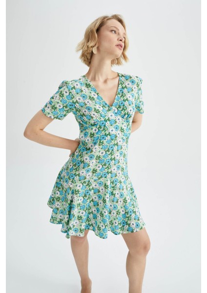 V Yaka Floral Kısa Kollu Mini Elbise Y8414AZ22HS fırsatları