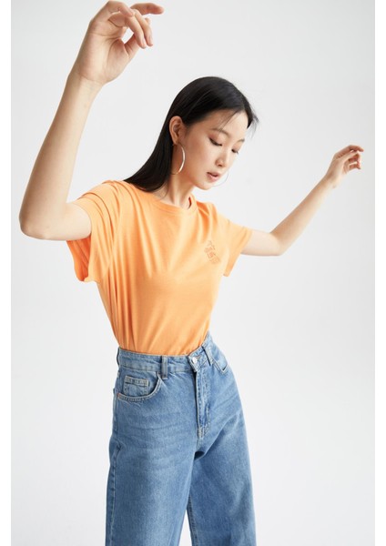 Regular Fit Bisiklet Yaka Baskılı Kısa Kollu Tişört X0244AZ22SM